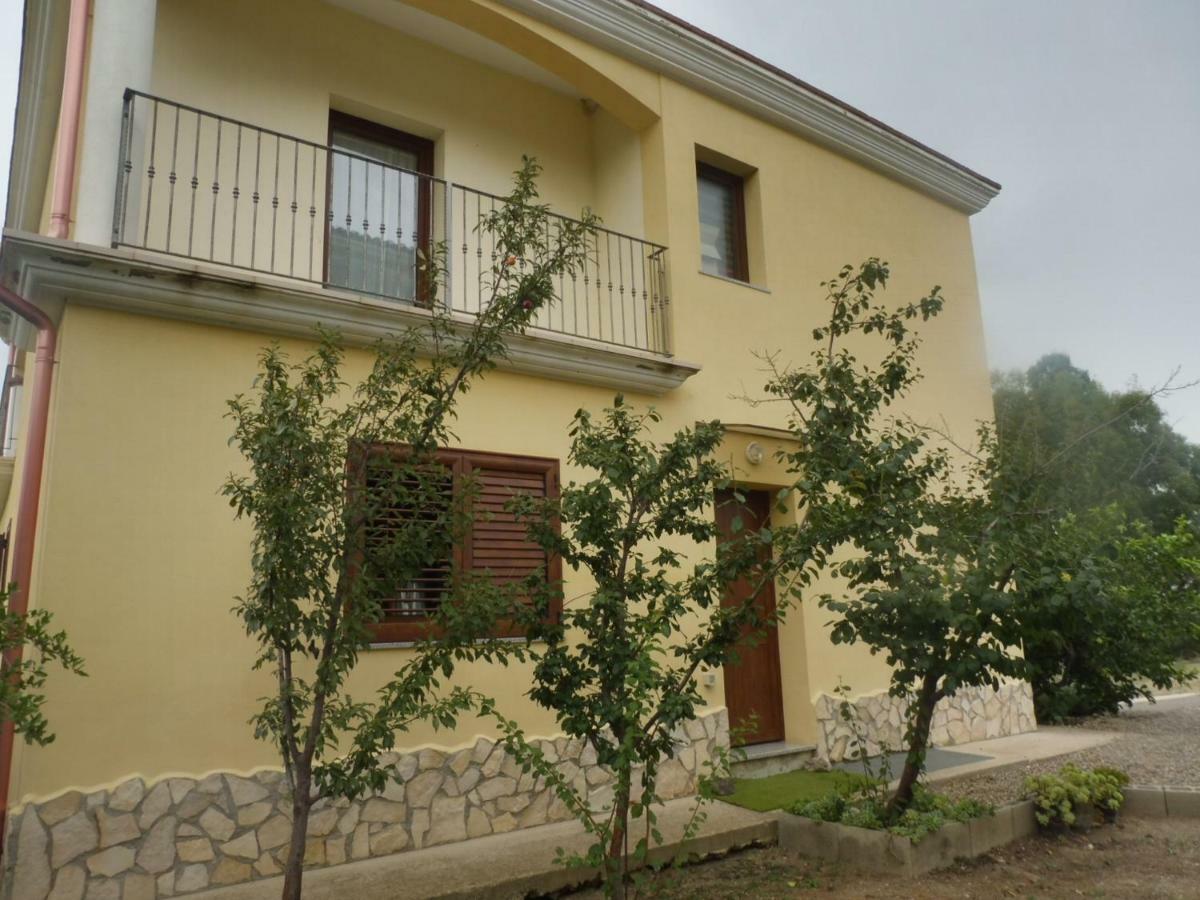 Casa Miriam - Appartamenti Vacanze فيلابوتزو المظهر الخارجي الصورة